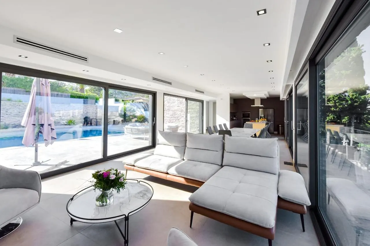Architect-Designed Villa With Heated Pool For 10 Guests! Mandelieu 0*,