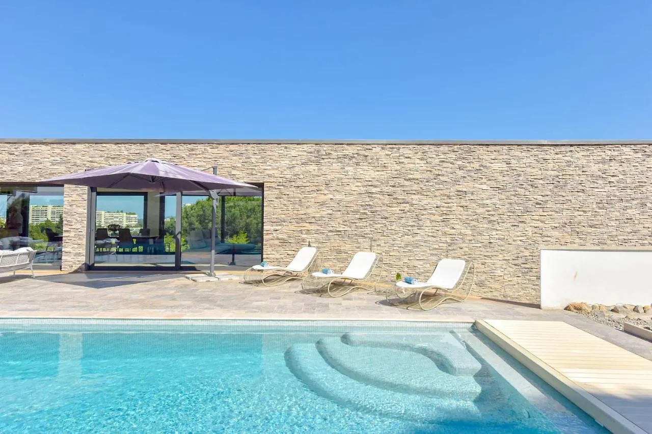 Architect-Designed Villa With Heated Pool For 10 Guests! Mandelieu