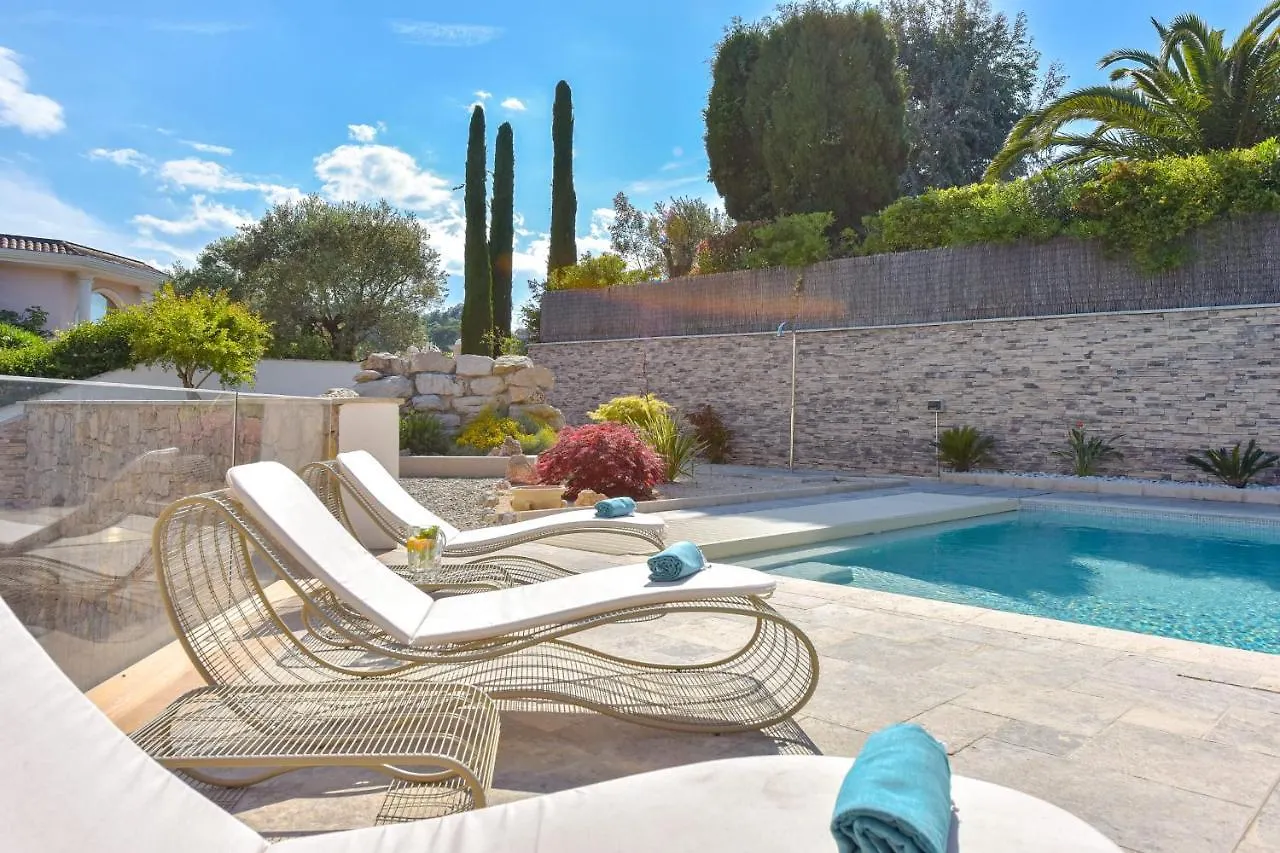 Architect-Designed Villa With Heated Pool For 10 Guests! Mandelieu