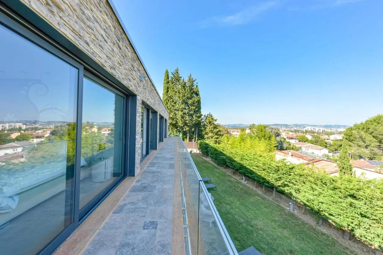 Architect-Designed Villa With Heated Pool For 10 Guests! Mandelieu